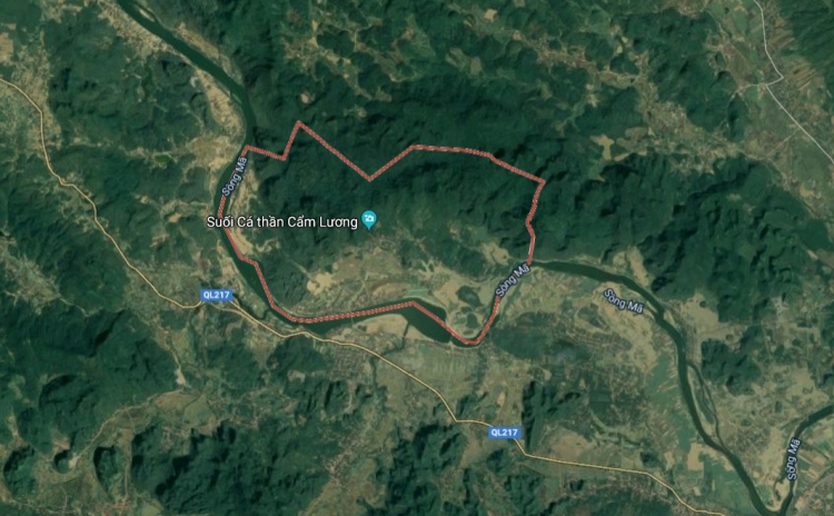 Khu nghỉ dưỡng tại suối cá cẩm thủy